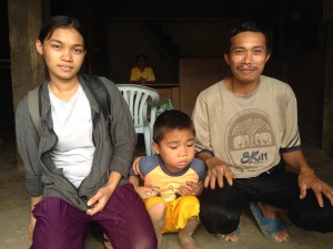 Nissa S Marino 写真左