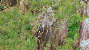 0112-3 (Successfully retrieving the victim in stretcher)